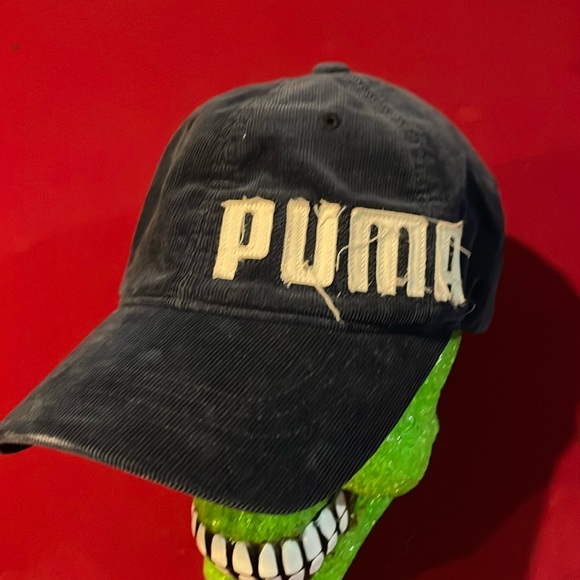 Puma cap Blue Corduroy Fullback - Picture 1 of 3